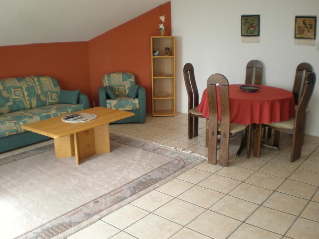 Humboldtruh Apartment Weitersburg Екстериор снимка