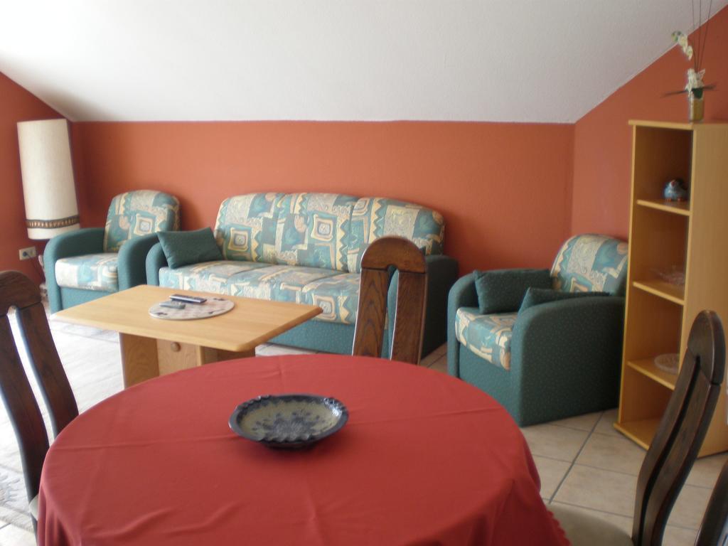 Humboldtruh Apartment Weitersburg Екстериор снимка